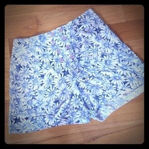 90's vintage Daisy shorts